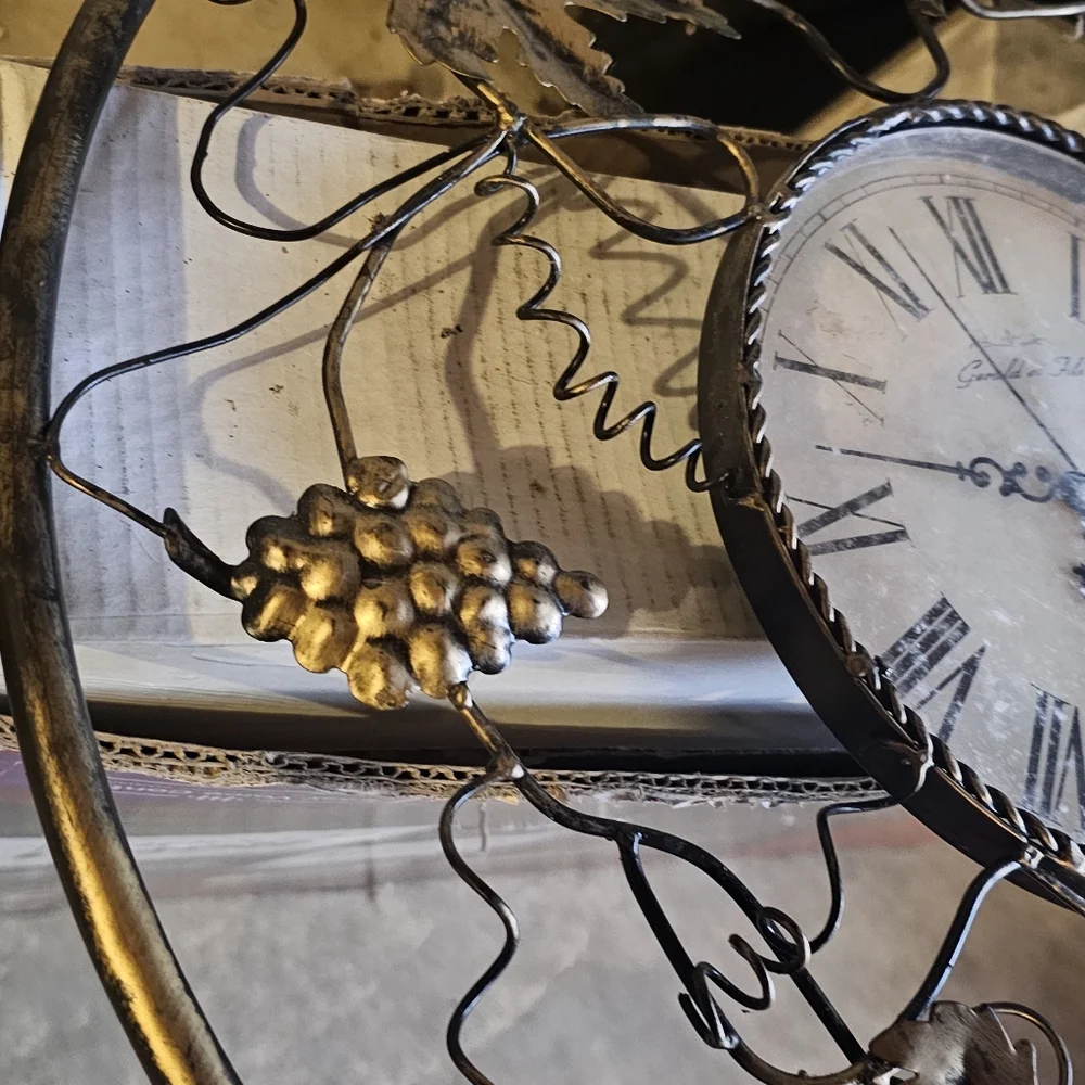 Wall clock - Picture 4 of 4